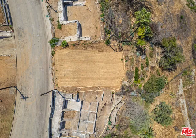 Photo 2 of Sale Pending at 437 Puerto Del Mar, Pacific Palisades, CA 90272 | MLS# 25584001 | Listing updated on 2026-09-07