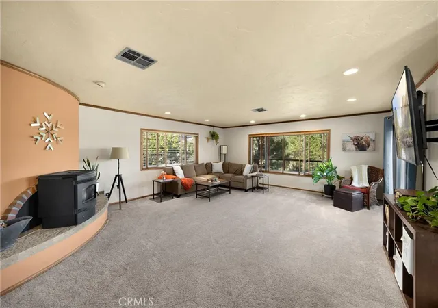 4th image of 5495 Summit Dr, Wrightwood, CA 92397 | MLS# CV25194713