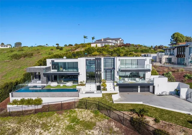 1st image of 2935 Vista Del Mar, Rancho Palos Verdes, CA 90275 | MLS# SB25194384