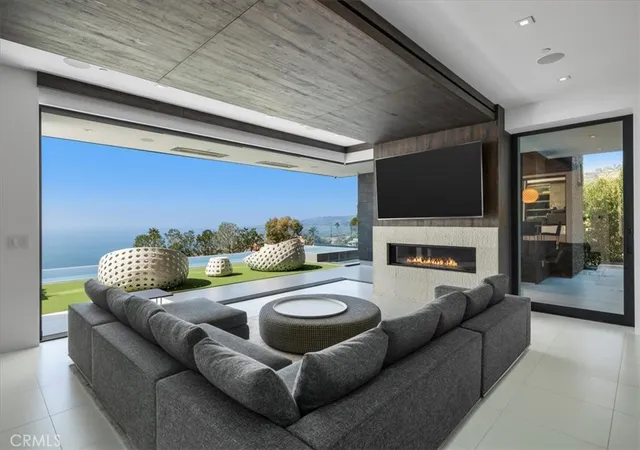 4th image of 2935 Vista Del Mar, Rancho Palos Verdes, CA 90275 | MLS# SB25194384