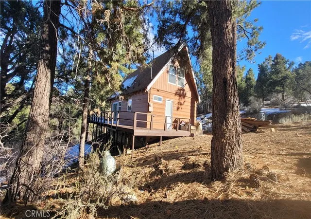 Homes for sale in Big Bear City, CA | 576 S Marlowe Dr, Big Bear City, CA 92314 | MLS# IV25194118