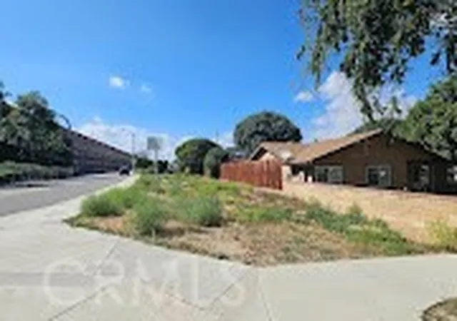 Homes for sale in Corona, CA | 112 N Merrill St, Corona, CA 92882 | MLS# OC25194859