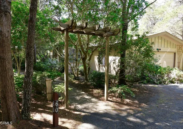 Photo 21 of Manufactured home for sale at 43300 Little River Airport Rd #60, Little River, CA 95456 | MLS# C1-11133 | Listing updated on 2026-09-07