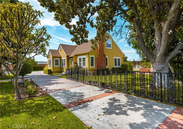 Photo 1 of Sale Pending at 1166 N Handy St, Orange, CA 92867 | MLS# PW25195255 | Listing updated on 2026-04-19