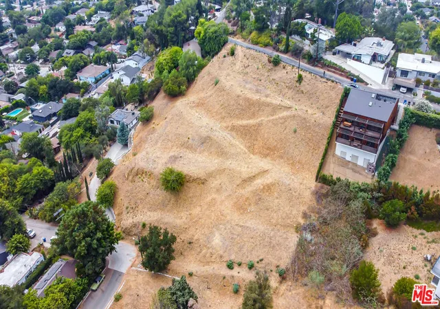 4th image of 1425 N Highgate Ave, Los Angeles, CA 90042 | MLS# 25585123