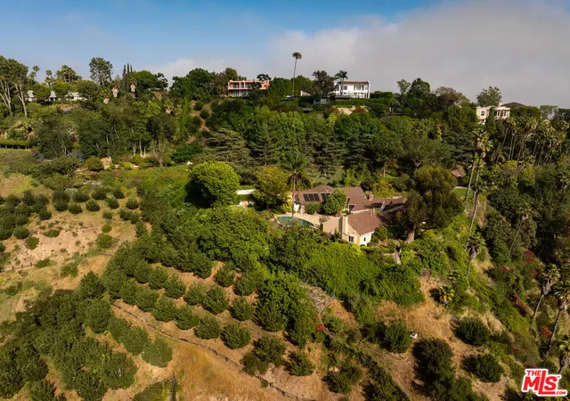 1st image of 1037 Bel Air Ct, Los Angeles, CA 90077 | MLS# 25585213