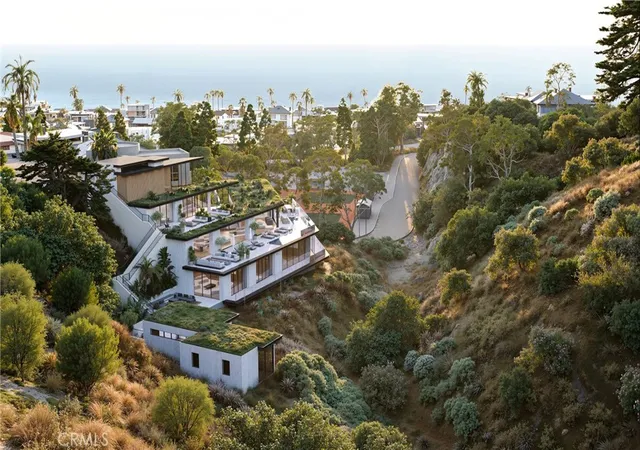 14th image of 455 Bonvue Terrace, Laguna Beach, CA 92651 | MLS# LG25194171