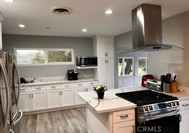 5th image of 1514 E Maple Ave, El Segundo, CA 90245 | MLS# SB25195241