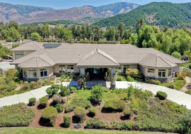 Homes for sale in Pauma Valley, CA | 32920 Luiseno Circle Dr, Pauma Valley, CA 92061 | MLS# NDP2508554