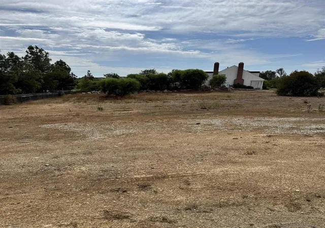 2nd image of 0 Green Tree Rd, Temecula, CA 92592 | MLS# 250037799SD