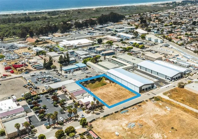 1st image of 948 Huston St, Grover Beach, CA 93433 | MLS# SC25196839