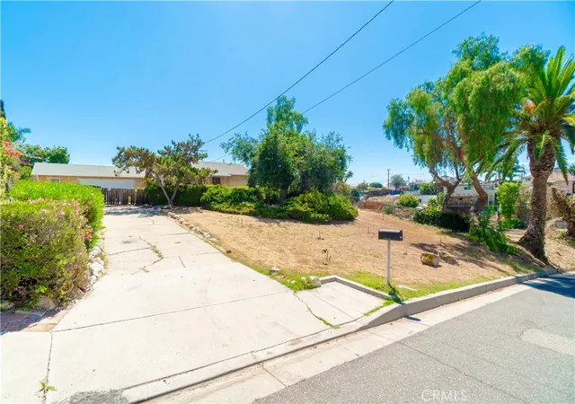 1st image of 514 Arcadia Dr, San Pedro, CA 90731 | MLS# SB25192184
