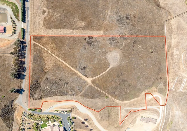 Photo 2 of Land for sale at 0 Vista Flora Rd, Murrieta, CA 92562 | MLS# SW25193539 | Listing updated on 2026-09-01