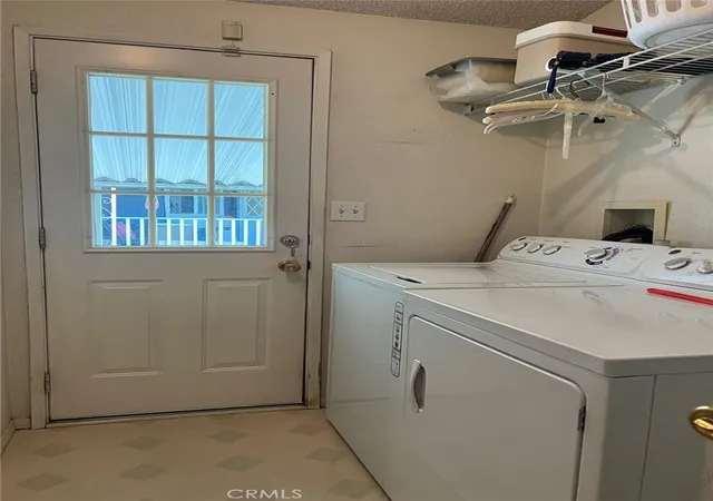 3rd image of 320 N Park Vista St #109, Anaheim, CA 92806 | MLS# PW25198062