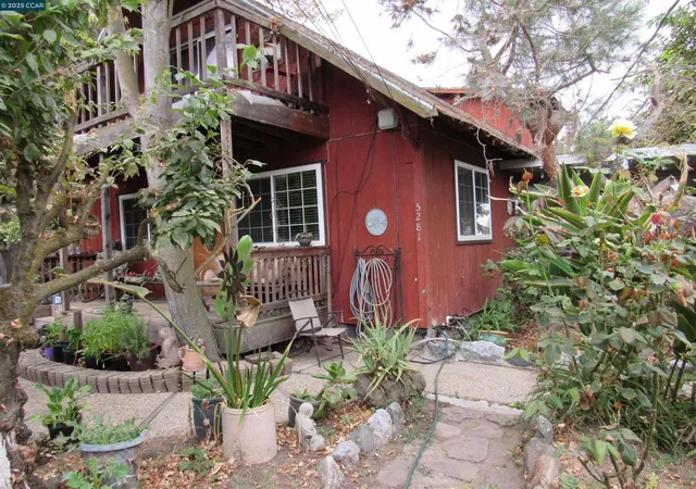 Photo 2 of Sale Pending at 5281 Sandmound Blvd, Oakley, CA 94561 | MLS# 41110199 | Listing updated on 2026-09-25