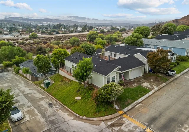 Homes for sale in Canyon Country, CA | 20172 Shadow Island Dr, Canyon Country, CA 91351 | MLS# SR25198342