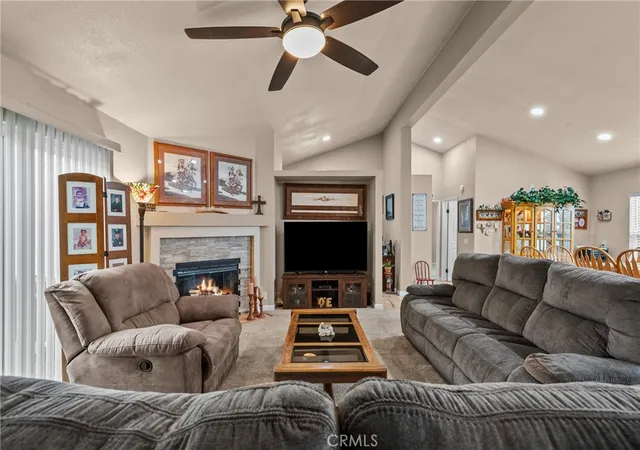 Homes for sale in Canyon Country, CA | 20172 Shadow Island Dr, Canyon Country, CA 91351 | MLS# SR25198342