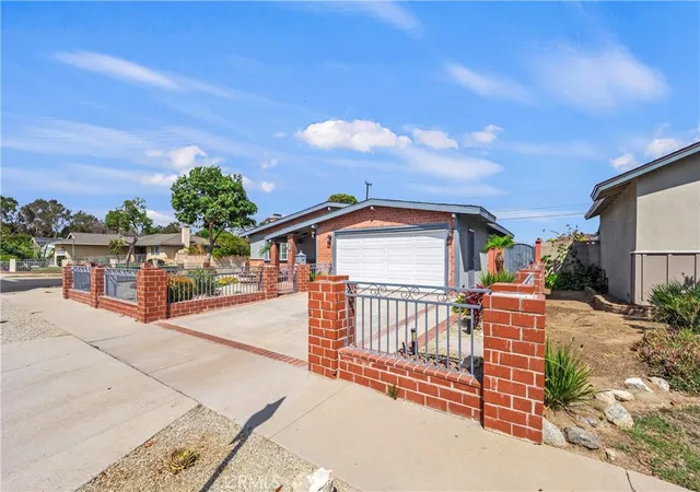 Homes for sale in Carson, CA | 19202 Campaign Dr, Carson, CA 90746 | MLS# OC25198883
