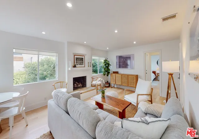 Homes for sale in Malibu, CA | 22626 Pacific Coast Hwy #22, Malibu, CA 90265 | MLS# 25588135