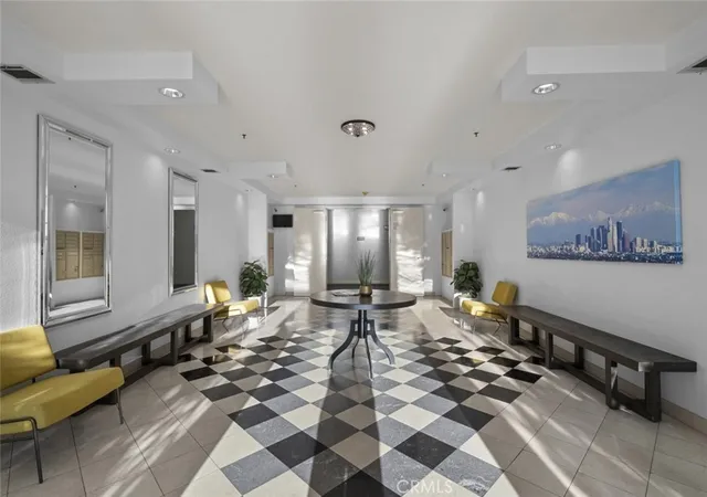 44th image of 5350 White Oak Ave #113, Encino, CA 91316 | MLS# SR25202161
