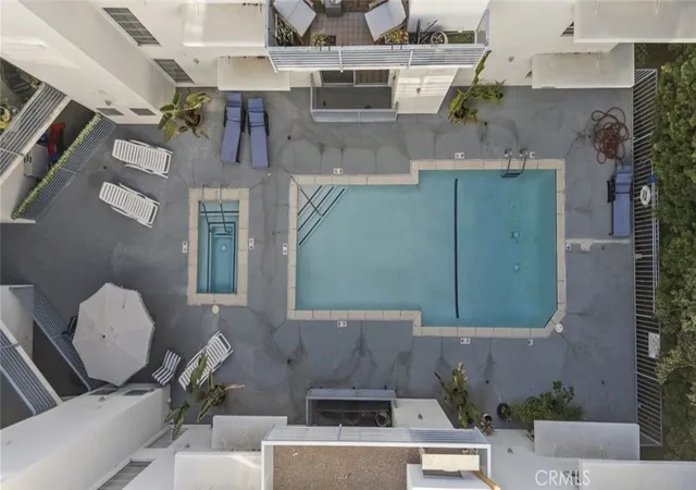 5th image of 5350 White Oak Ave #113, Encino, CA 91316 | MLS# SR25202161