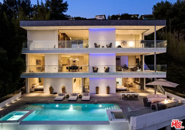 1st image of 7080 Mulholland Dr, Los Angeles, CA 90068 | MLS# 25589189