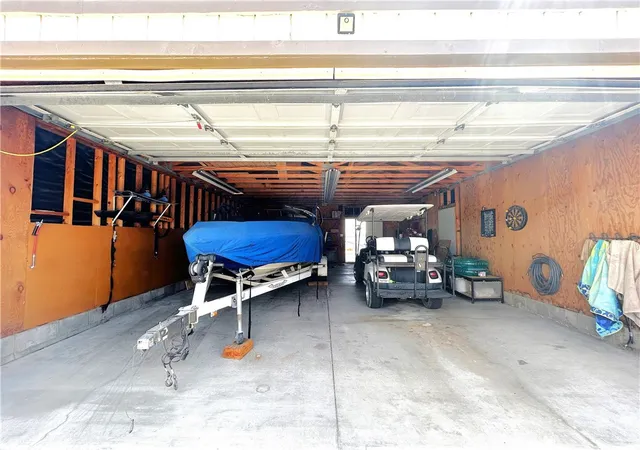 3rd image of 212 Thunderhead 2 Havasu Lake, Ca Ln #2, Needles, CA 92363 | MLS# HD25206605