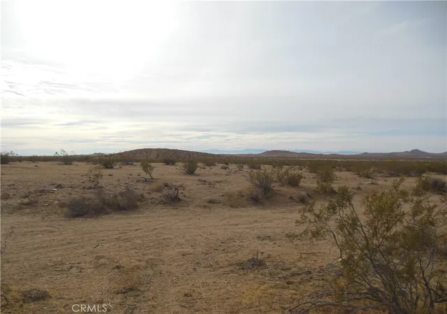 Photo 2 of Land for sale at 0 Thunderbird Rd, Bakersfield, CA 93309 | MLS# OC25207202 | Listing updated on 2026-07-10