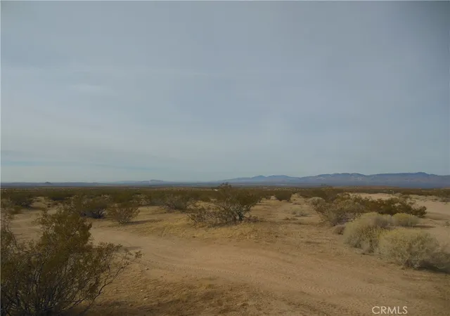 Photo 4 of Land for sale at 0 Thunderbird Rd, Bakersfield, CA 93309 | MLS# OC25207202 | Listing updated on 2026-07-10