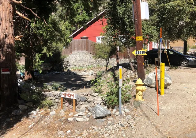 2nd image of 41424 Valley Of The Falls Dr, Forest Falls, CA 92339 | MLS# SW25207957