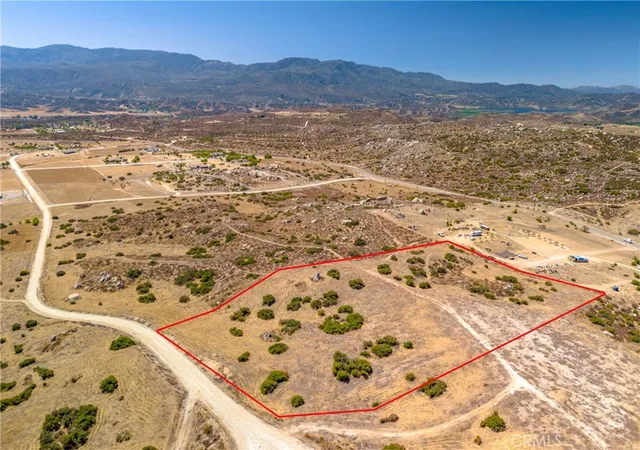 4th image of 41185 Jojoba Hills Cir, Aguanga, CA 92536 | MLS# SW25207446
