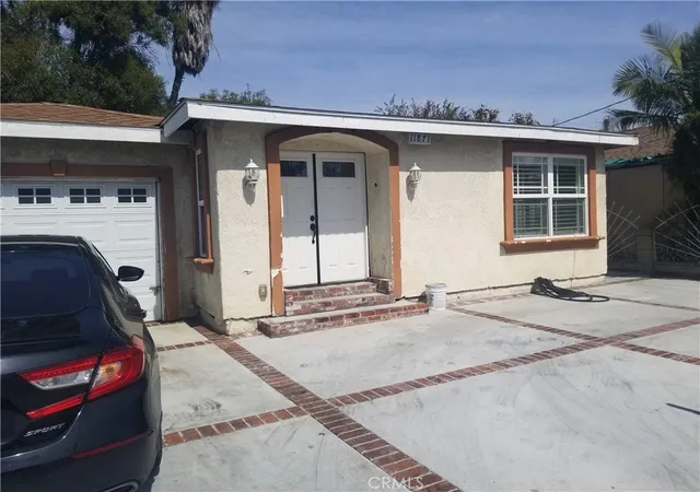 2nd image of 11871 162nd, Norwalk, CA 90650 | MLS# MB25213636