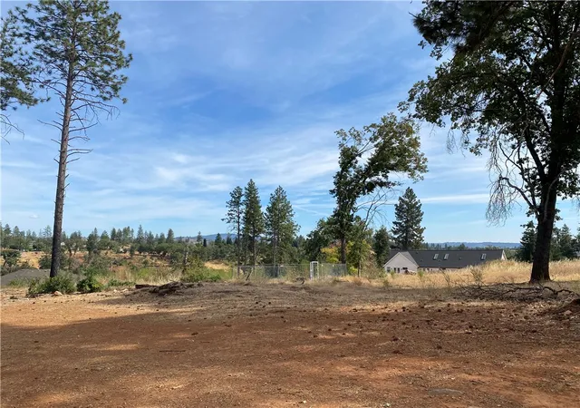 2nd image of 5374 Edgewood, Paradise, CA 95969 | MLS# SN25214412