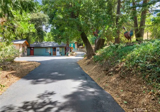 1st image of 39065 Oak Glen Rd, Yucaipa, CA 92399 | MLS# IG25201041
