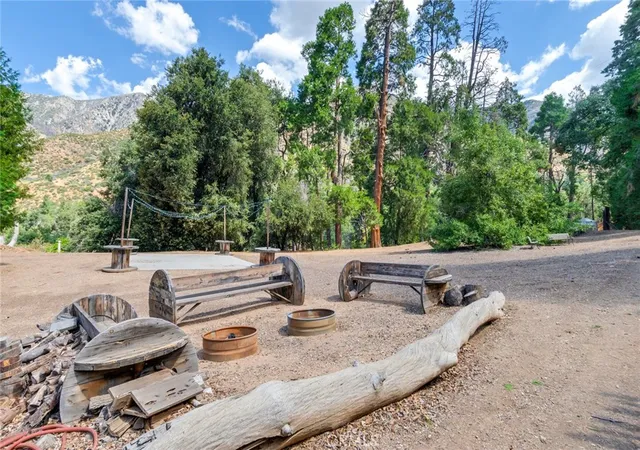 4th image of 39065 Oak Glen Rd, Yucaipa, CA 92399 | MLS# IG25201041