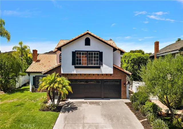 Homes for sale in Coto De Caza, CA | 3 Mantenida, Coto De Caza, CA 92679 | MLS# PW25214629