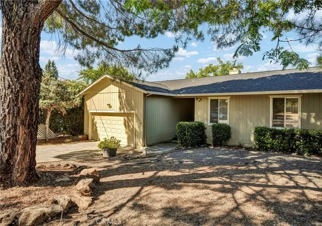 Homes for sale in Hidden Valley Lake, CA | 16927 Greenridge Rd, Hidden Valley Lake, CA 95467 | MLS# LC25215060
