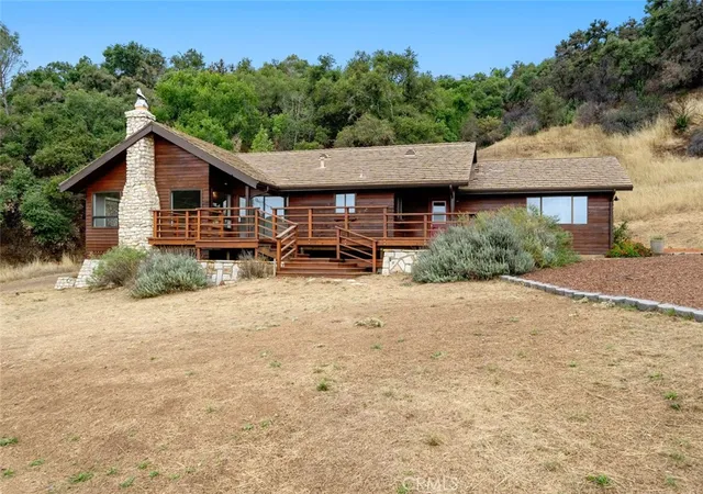 1st image of 3265 Cypress Mountain Rd, Templeton, CA 93465 | MLS# SR25196220