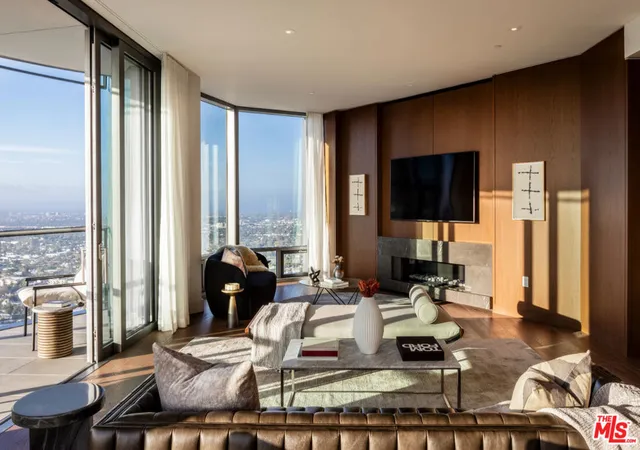 2nd image of 211 W Elm Ct #29A, Los Angeles, CA 90067 | MLS# 25591123