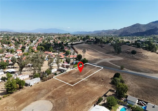 Photo 3 of Land for sale at 20520 Como St, Wildomar, CA 92595 | MLS# OC25215762 | Listing updated on 2026-09-10