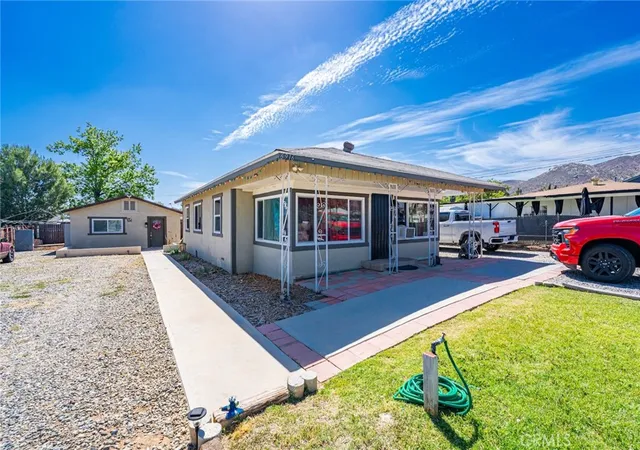 Homes for sale in Jurupa Valley, CA | 6916 36th St, Jurupa Valley, CA 92509 | MLS# IV25216048
