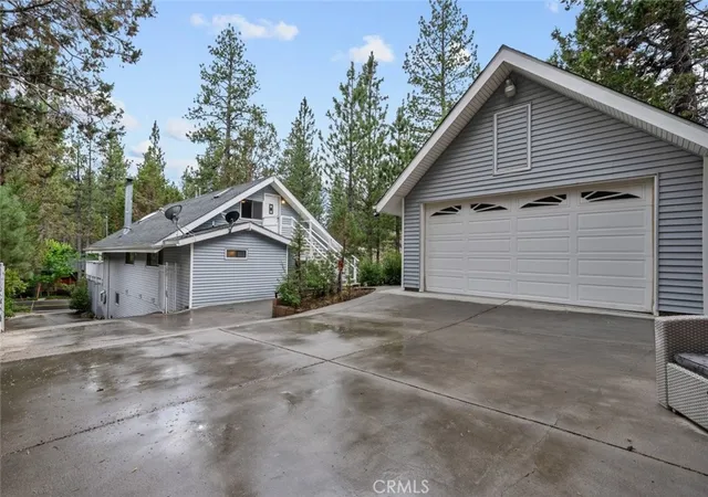 Homes for sale in Big Bear Lake, CA | 501 Catalina Rd, Big Bear Lake, CA 92315 | MLS# GD25216213