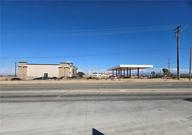 Homes for sale in Oak Hills, CA | 9760 Phelan Rd, Oak Hills, CA 92344 | MLS# AR25215911