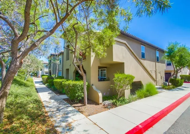 Listing Photo 1 - Condo for sale in building located at 14676 Via Fiesta, San Diego, CA 92127 - Unit #5