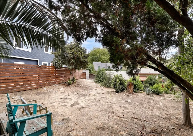 2nd image of 430 Wren Dr, Los Angeles, CA 90065 | MLS# PF25215034