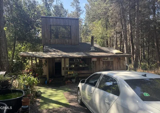 Photo 4 of Single family home for sale at 28270 Albion Ridge Rd, Albion, CA 95410 | MLS# C1-11149 | Listing updated on 2026-10-02