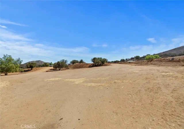 75th image of 19310 Ann Way, Lake Mathews, CA 92570 | MLS# SW25217792