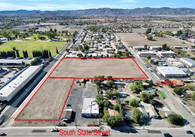 Photo 1 of Land for sale at 1060 S State St, San Jacinto, CA 92583 | MLS# TR25217122 | Listing updated on 2026-10-02
