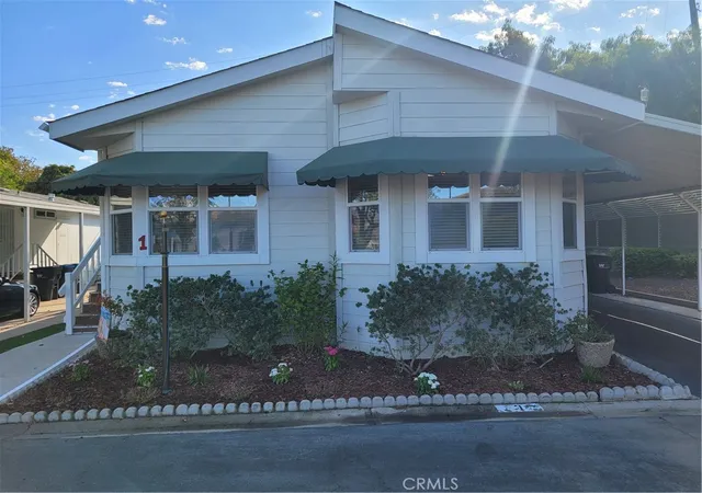 Photo 1 of Manufactured home for sale at 195 Tierra Rejada Rd #1, Simi Valley, CA 93065 | MLS# SR25217759 | Listing updated on 2025-11-11