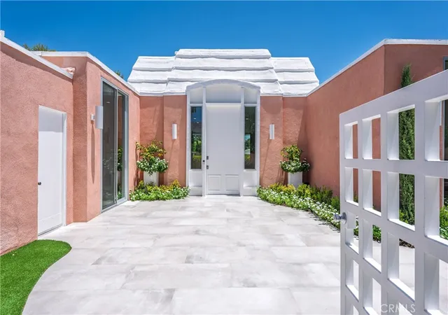 Photo 1 of Single family home for sale at 47090 Amir Dr, Palm Desert, CA 92260 | MLS# TR25218615 | Listing updated on 2026-09-10